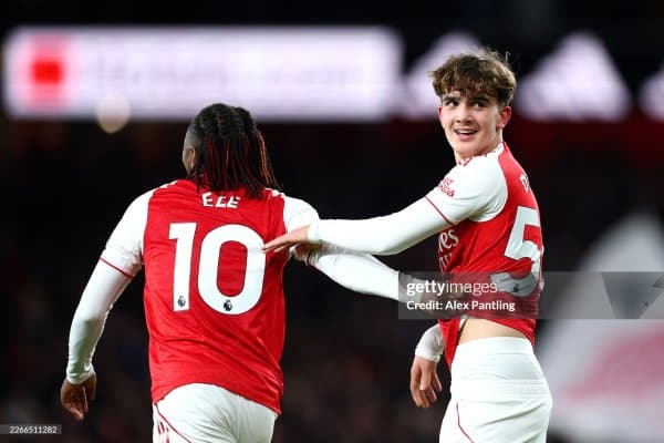 "Арсенал" футболчиси АПЛ тарихига кирди