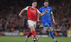 ЕЧЛ. "Арсенал" ўз уйида "Байер"ни ишончли ҳисобда мағлуб этиб, чорак финалга йўл олди