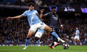 Винисиусни бир зарба билан ағдарган Ҳусановга экспертлар даҳшатли балл берди!