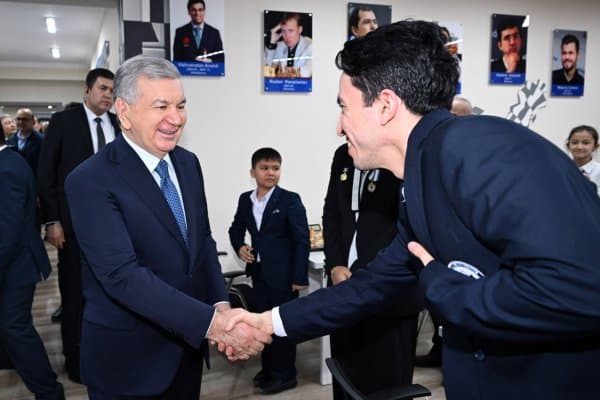 Президентимиз Самарқандда ёш шахматчилар учун яратилган шароитлар билан танишди