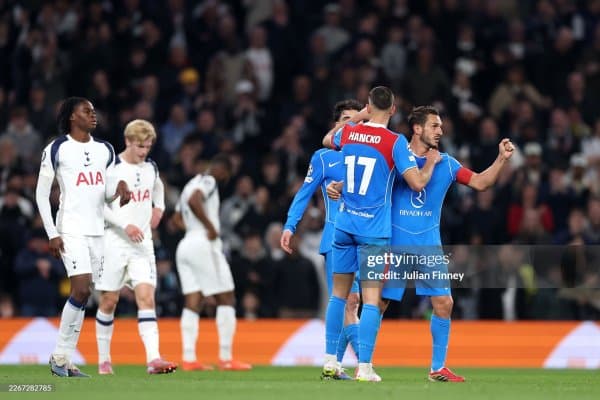 ЕЧЛ. "Тоттенхэм" жавоб учрашувида "Атлетико"ни мағлуб этган бўлса ҳам турнир билан хайрлашди 