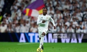 Эдуардо Камавингага АПЛ клублари қизиқмоқда