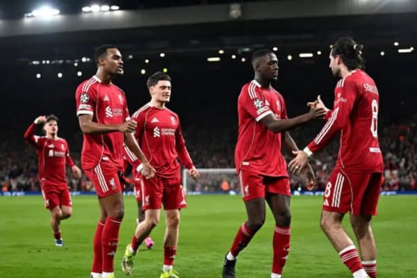 “Ливерпуль” олти футболчидан воз кечди