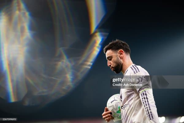 АПЛ. Голларга бой кечган баҳсда МЮ "Борнмут" билан дуранг ўйнади 