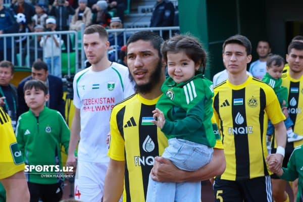 Суперлига. "Нефтчи" - "Локомотив" учрашувидан фотогалерея!