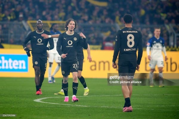 "Боруссия Дортмунд" камбэк қилиб, "Гамбург"ни мағлуб этди