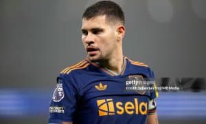 "Ньюкасл" сардори жамоадан кетишни истамаяпти