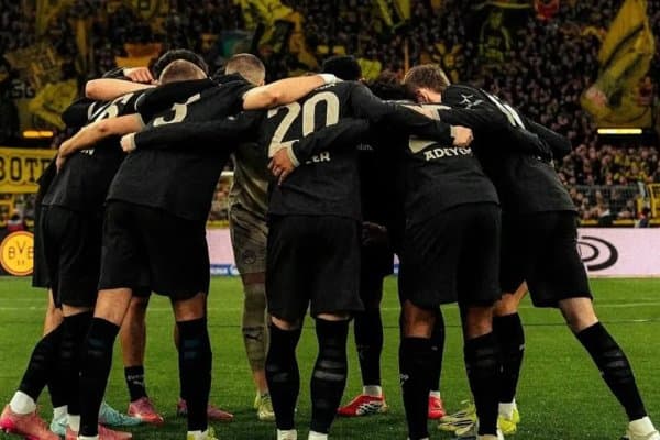 “Боруссия Дортмунд”дан камбэк, “Вольфсбург” инқирозда, “Кёльн”да мураббий алмашди