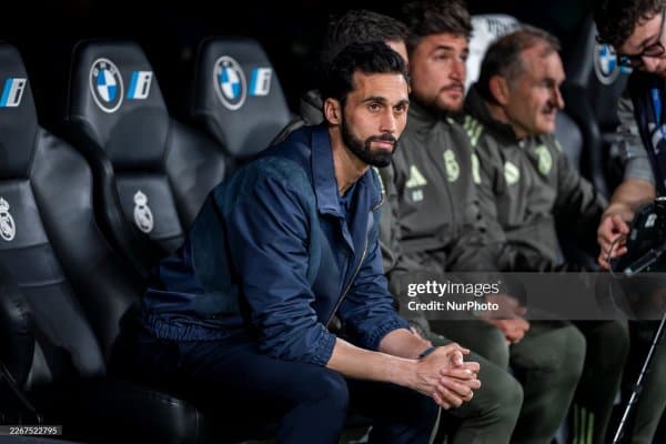 Арбелоа: "Жамоамиз — бу бир оила"