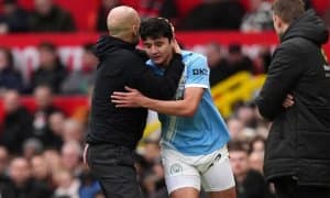 “Манчестер Сити” Ҳусанов билан хайрлашди