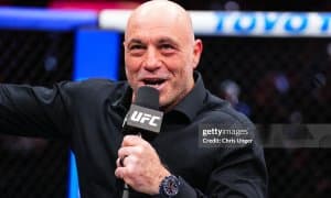 Жо Роган: "Оқ Уйдаги турнир қизиқарли ўтиши учун биргина жангчини кардга қўшиш кифоя"