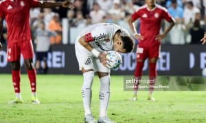 Ромарио Анчелоттига Неймар бўйича маслаҳат берди