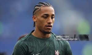 "Барселона" Жоао Педрога қизиқмоқда, аммо футболчи кетишни истамаяпти