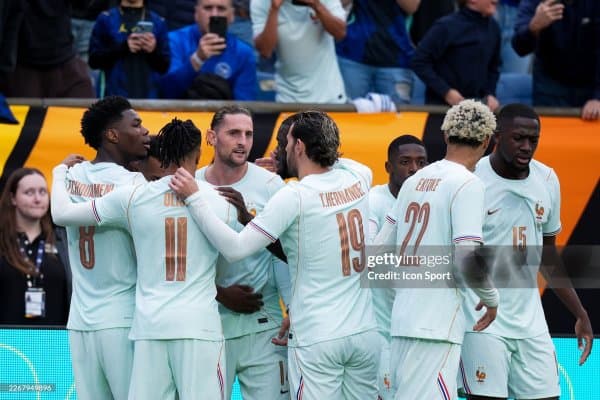 Ўртоқлик ўйини. Франция бир киши кам бўлиб қолган баҳсда Бразилияни мағлуб этди