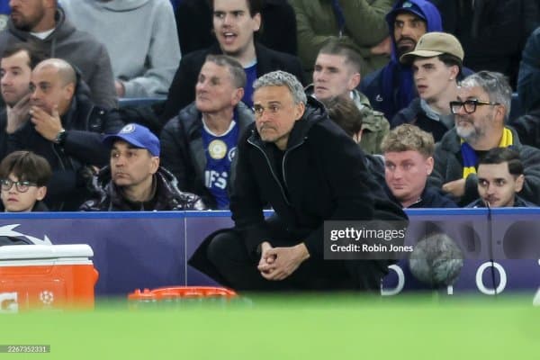 Луис Энрике "Манчестер Юнайтед"ни рад этиб, ПСЖ билан янги шартнома имзолашга яқин