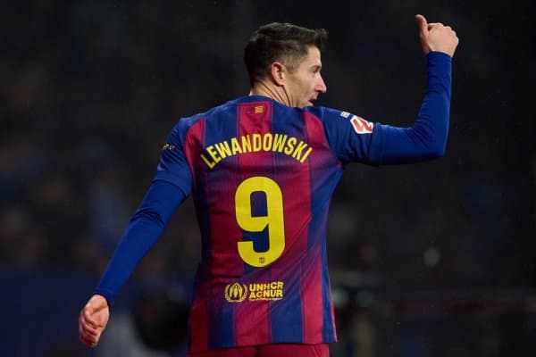 Левандовскига тўртта мамлакатдан таклиф бор