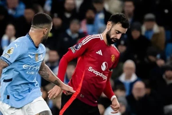 Манчестерликларга учта суперфутболчи танлаб беришди