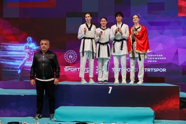 Таэквондочиларимиз “Turkish Open” да 3 та медалга эга чиқди