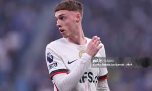 Палмер "Челси"дан кетиш ҳақида ўйламоқда. Уч гранд клуб футболчига қизиқмоқда