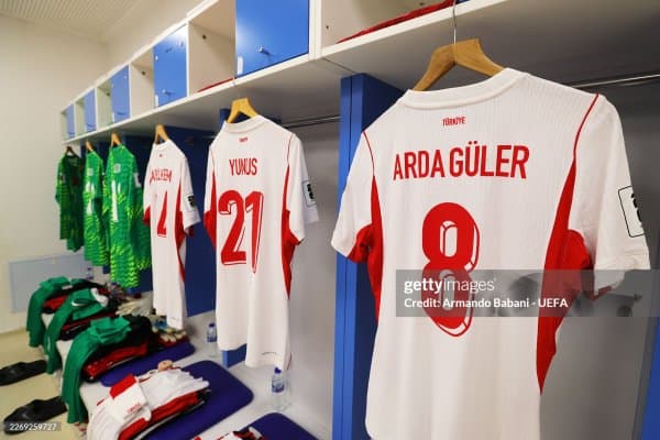 "ЖЧ-2026" саралаши. Туркия ва Дания иштирокидаги ўйинлар учун таркиблар маълум