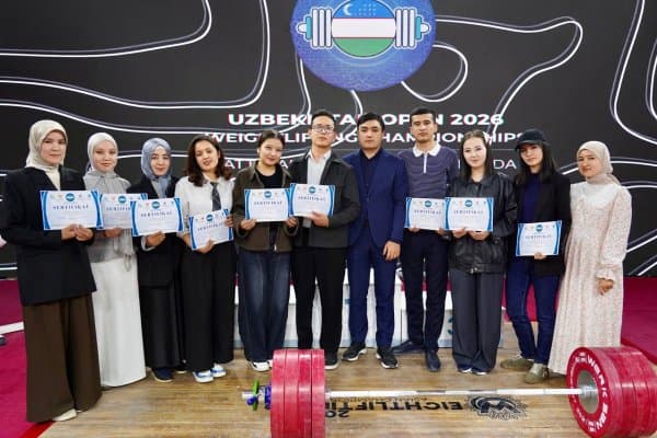 Оғир атлетика бўйича чемпионат якунлари: Энг яхши спортчилар ҳамда жамоалар тақдирланди