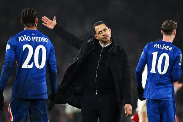 “Челси”нинг айрим футболчилари бош мураббийдан норози