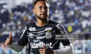 Неймар ҳакамдан норози бўлди: "У ўзини ўйин юлдузи деб ҳисоблайди"