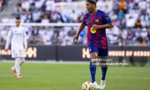 Роналдиньо айни пайтда энг яхши футболчи ким эканлигини айтди