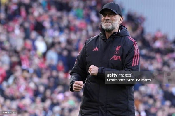 Клопп: "Энфилд" муҳитини соғинаман, аммо ҳозирги ҳаётим менга жуда ёқмоқда"