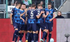 Бундеслига ўйинчиси ўн икки йилдан кейин гол урди. Лекин бу рекорд эмас