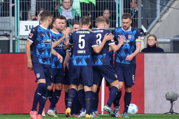 Бундеслига ўйинчиси ўн икки йилдан кейин гол урди. Лекин бу рекорд эмас