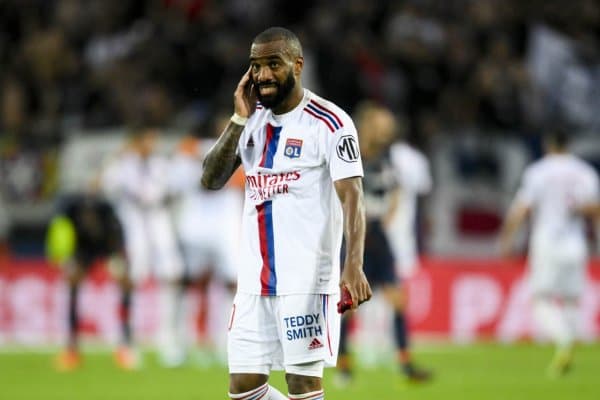 Толиссо портлади: “Лион”да нималар бўляпти?