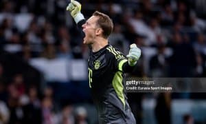 Нойер 9 сейв билан 9 йиллик натижасини такрорлади