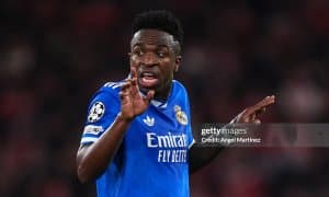 “Реал Мадрид” афсонаси Винисиус Жуниорни кескин танқид қилди