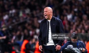 "Ливерпуль" раҳбарияти Арне Слотга ишонч билдирмоқда