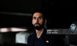 Арбелоа: "Оқ либосдаги жамоа ҳали ўз сўзини айтади"