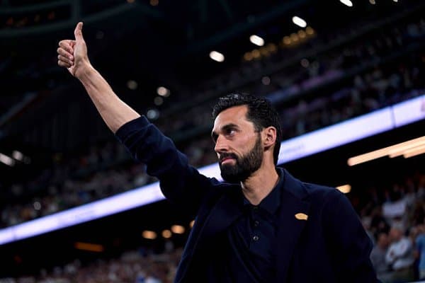 Арбелоа чемпионлик пойгаси тугамаганини айтди