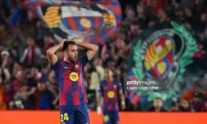 "Барселона" спорт директори жамоа ҳимояси ҳақида гапирди