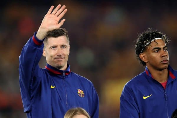 Левандовски икки топ-клубдан чорлов олди