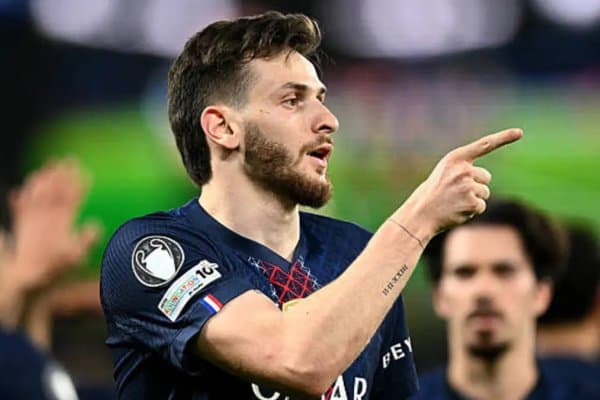 Даҳшат! ПСЖ суперклубга Кварацхелиянинг нархи айтди