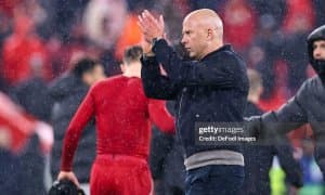 Слот: "Ливерпуль" янги трансферлар учун футболчиларни сотиши шарт"