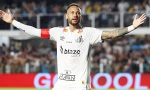 Men kerakidan ortigʻini qilyapti! Neymar “Santos” muxlisi bilan janjallashdi