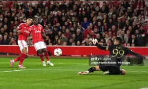 Evropa ligasi.  "Aston Villa" va "Nottingem Forest" yarim finalga yo‘l oldi