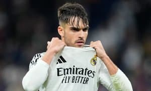 “Real” yulduzi kasallik sabab bir zumda olti kiloga ozib ketdi