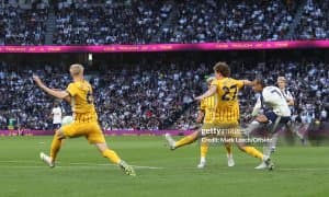 APL. "Tottenxem" soʻnggi daqiqalarda gʻalabani qoʻldan chiqardi