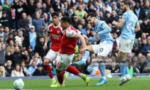 APL. "Manchester Siti" peshqadam "Arsenal"ni mag‘lub etib, oradagi farqni 3 ochkogacha qisqartirdi