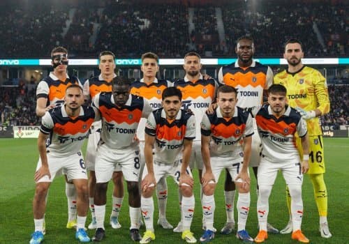 Суперлига Турции. "Истабул Башакшехир" сыграл вничью с "Трабзонспором"