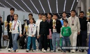 Chempionlarimiz kutib olindi