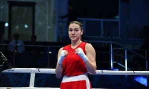 Navbahor Hamidova mezbon sportchini "sindirdi", Jahongir Zokirov ham raqiblarini "yoʻq qilmoqda"