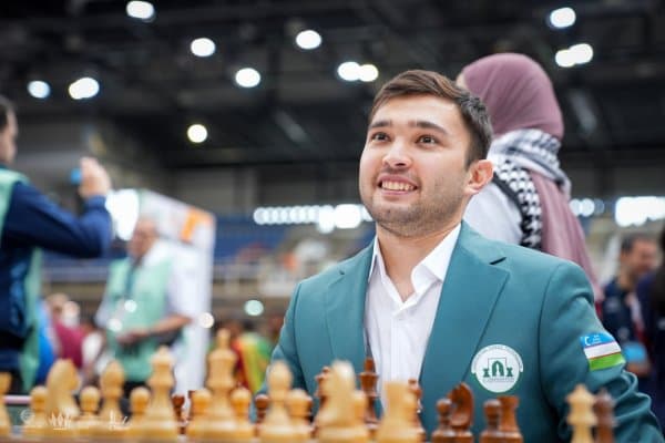 Nodirbek Yakubbaev — Freestyle Friday gʻolibi!